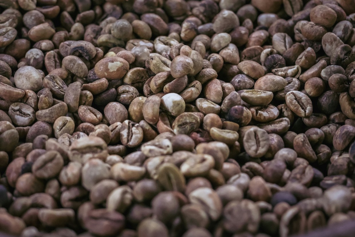 Komentar Harga + Nominasi Penghargaan Keberlanjutan Berita Kopi Harian Majalah Roast

 – Beragampengetahuan