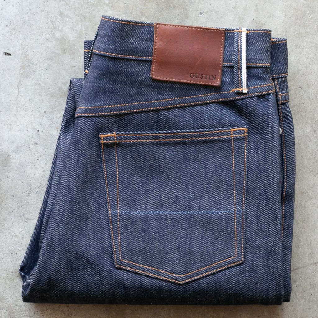 Gustin meluncurkan Vintage Straight Fit baru – kenakan seperti ini

 – Beragampengetahuan