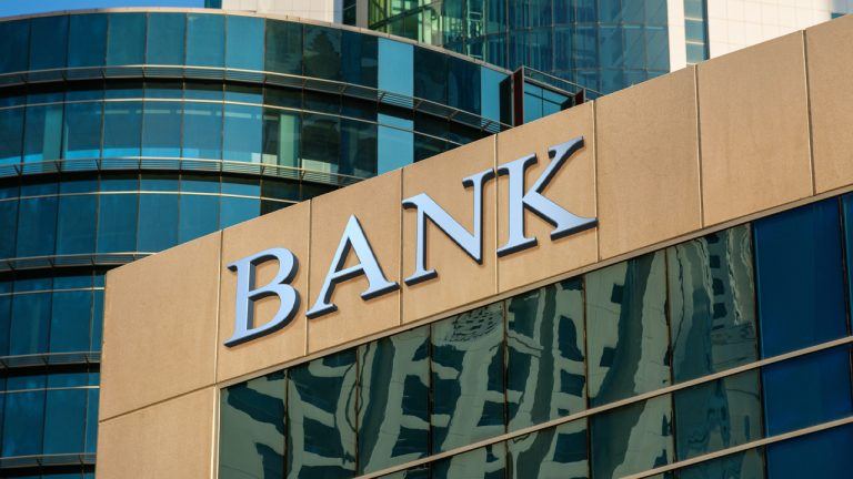 Bank Besar vs. Bitcoin: Pertarungan untuk Kebebasan Finansial – BitRss

 – Beragampengetahuan