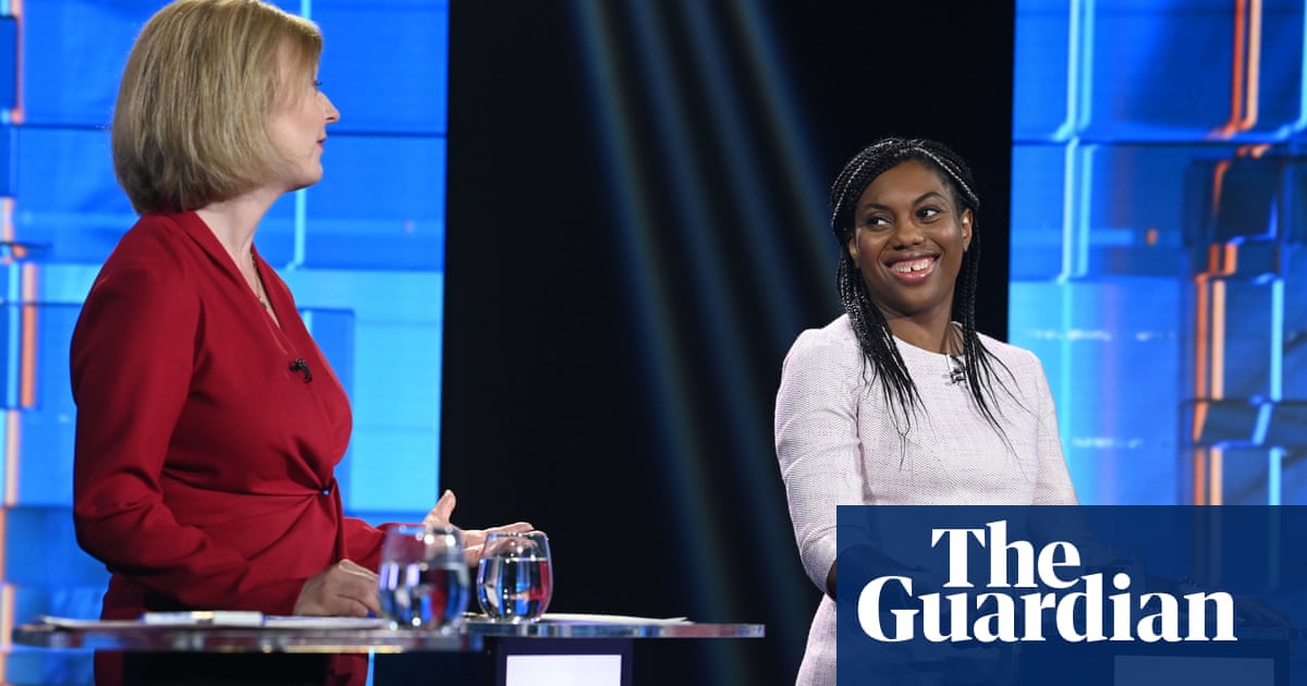 Kemi Badenoch ingin Liz Truss tutup mulut sebentar’ |

 – Beragampengetahuan