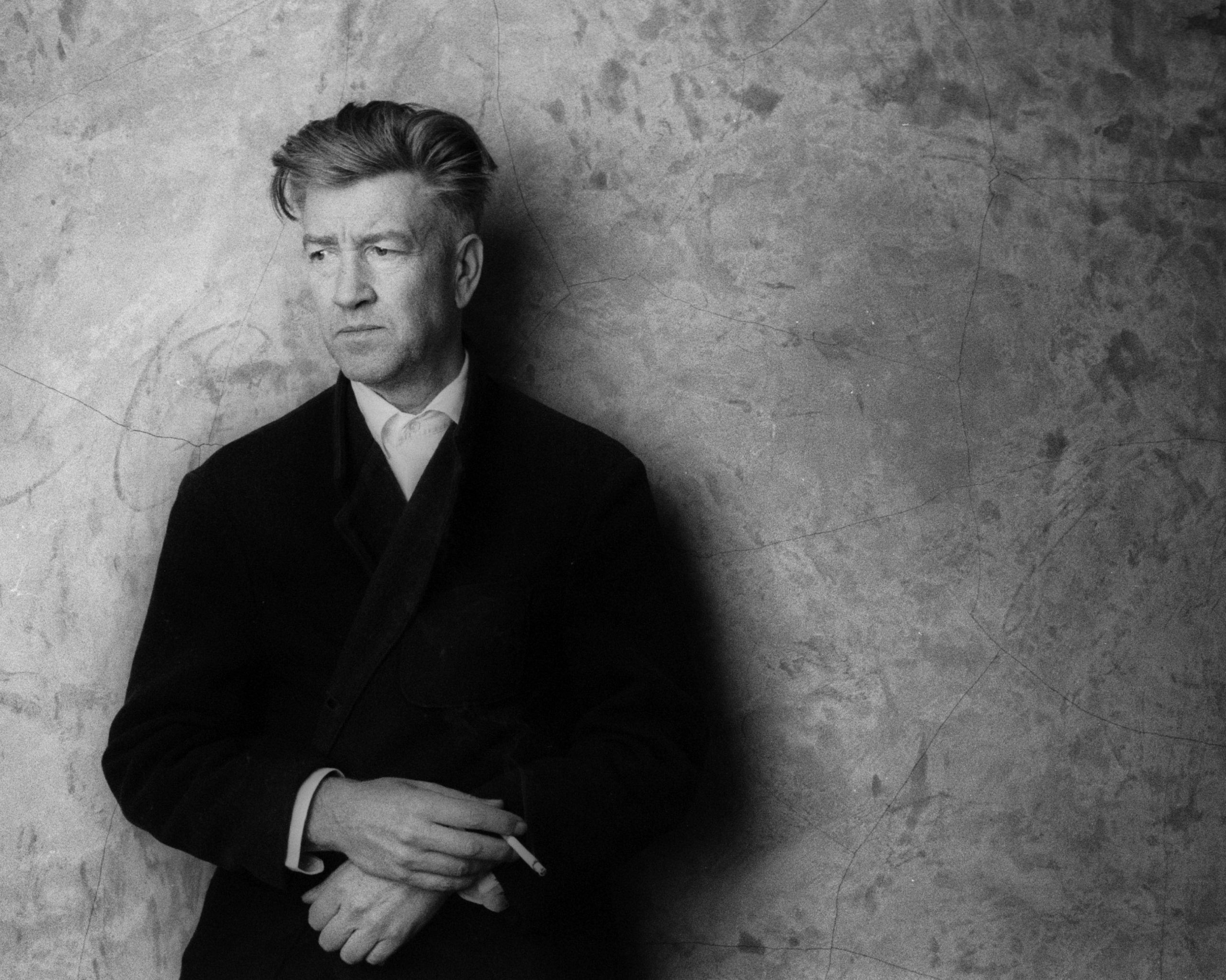 David Lynch adalah seniman zaman kita.

 – Beragampengetahuan