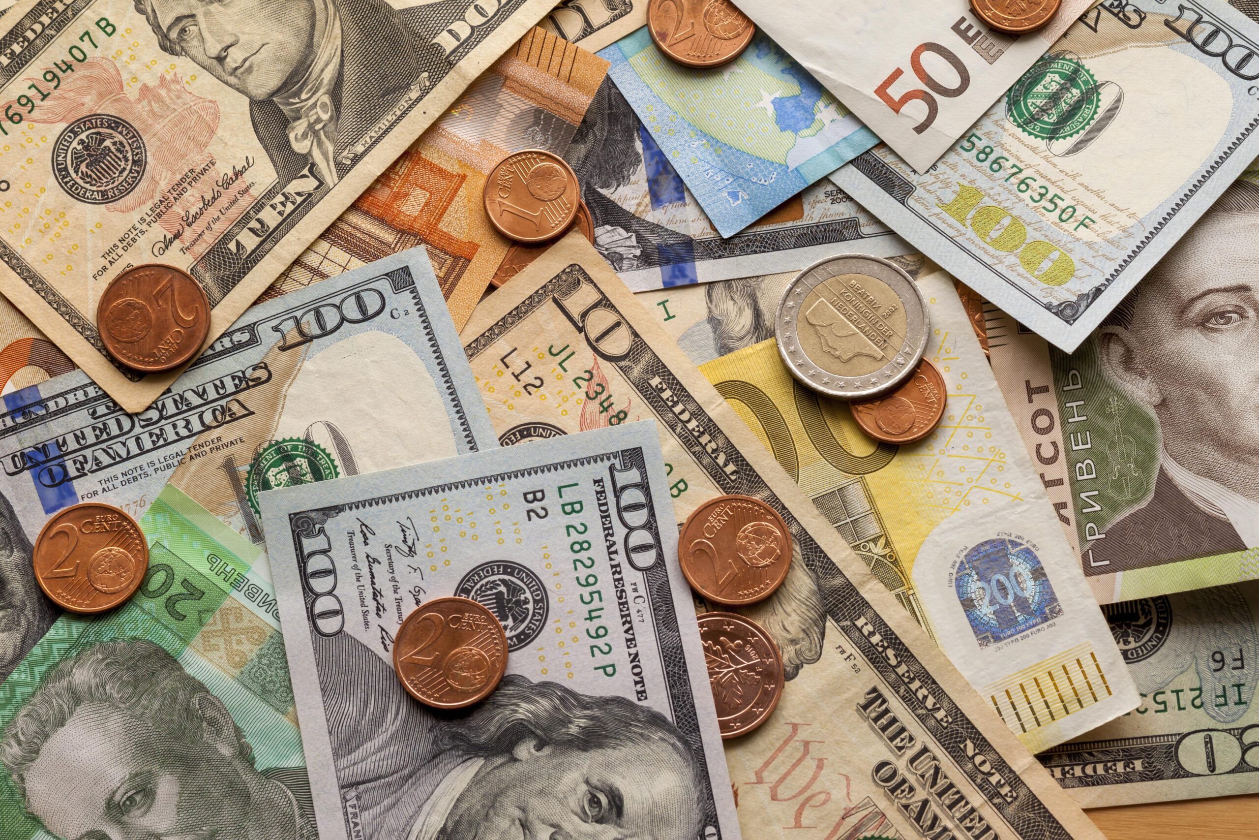 Perdagangan Mata Uang: Perdagangkan USD, EUR, dan GBP seperti seorang Profesional

 – Beragampengetahuan