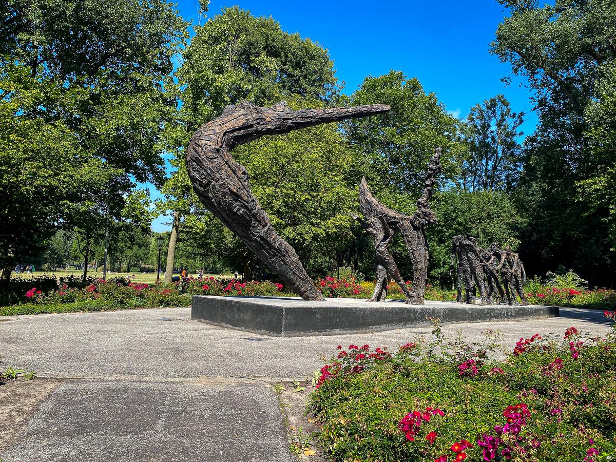 taman timur

 – Beragampengetahuan