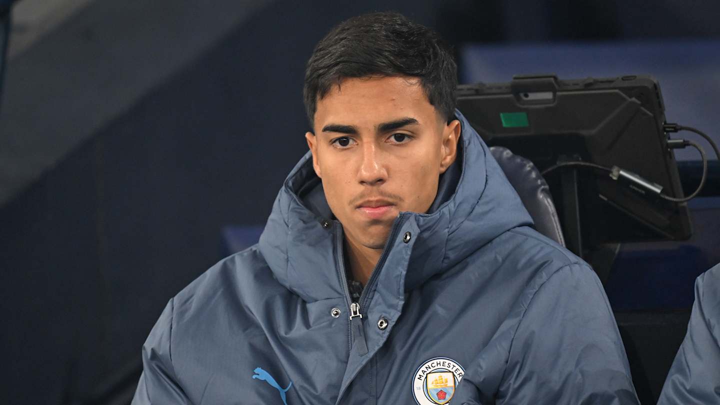 Bagaimana Man City mengalahkan Arsenal hingga £ 29,4 juta Vitor Reis ditandatangani.

 – Beragampengetahuan