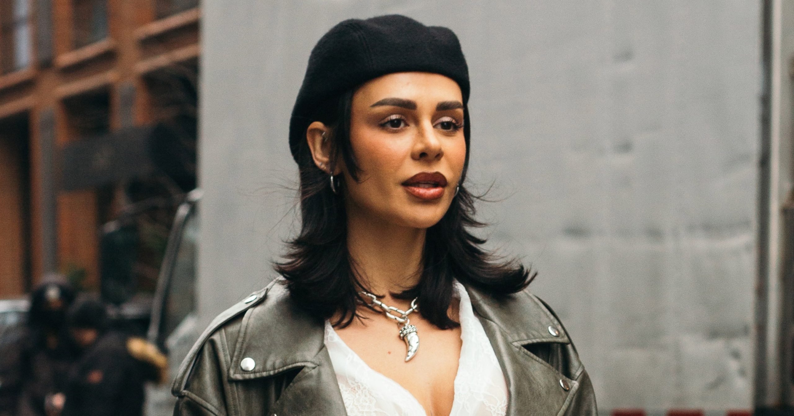 Tren potongan rambut terbaik dari gaya jalan New York Fashion Week hingga sekarang.

 – Beragampengetahuan