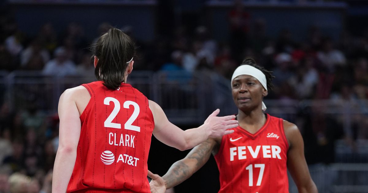 Indiana Fever Guard bergabung dengan badai Seattle terbaru untuk memindahkan agensi WNBA terbaru.

 – Beragampengetahuan