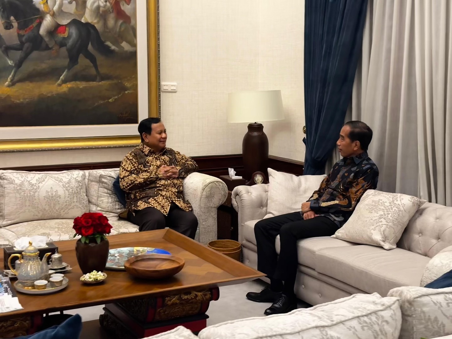 Mitos Pabowo tentang ‘demokrasi berpengalaman’

 – Beragampengetahuan
