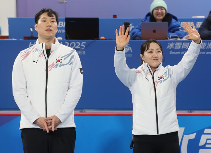 Korea Selatan mengambil perak dalam campuran di musim dingin asiad

 – Beragampengetahuan