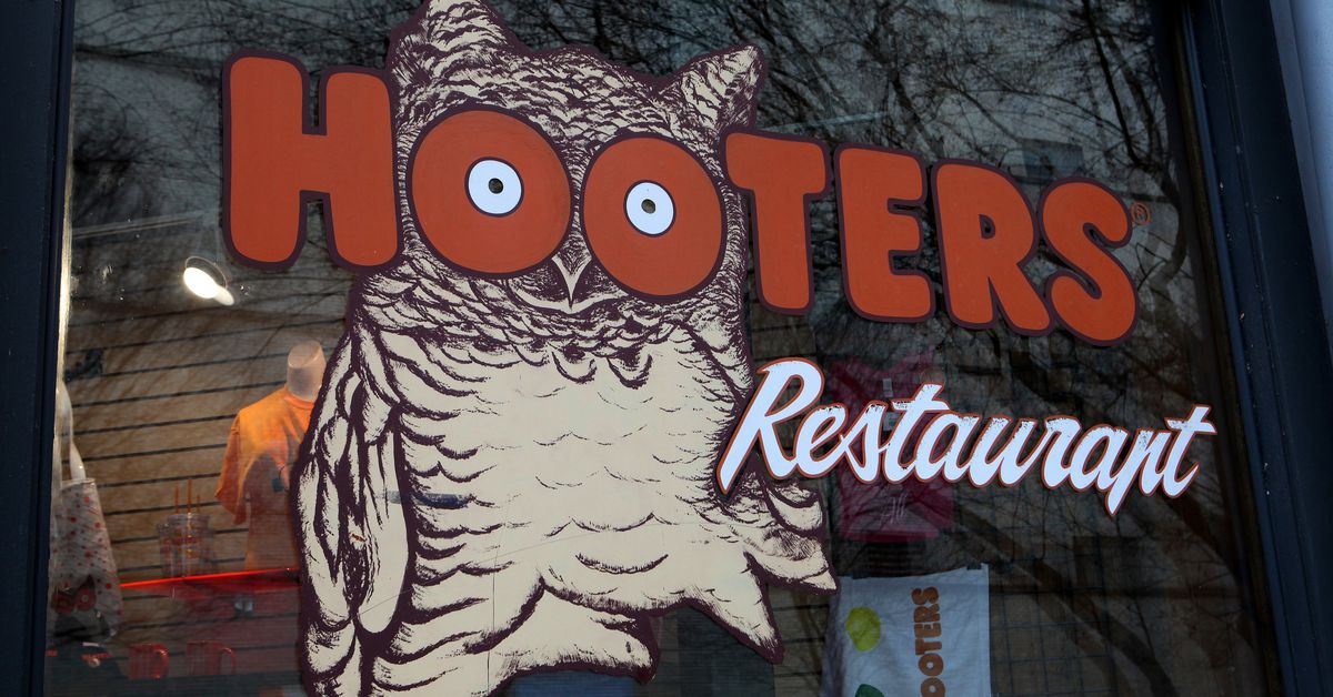 Hooters bisa menjadi file kerah besar berikutnya untuk bangkrut

 – Beragampengetahuan