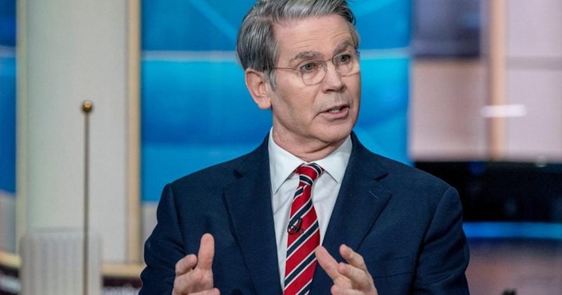 Scott Bessent, Menteri Keuangan Trump, mengatakan rencana akuisisi Bitcoin sedang dibahas

 – Beragampengetahuan