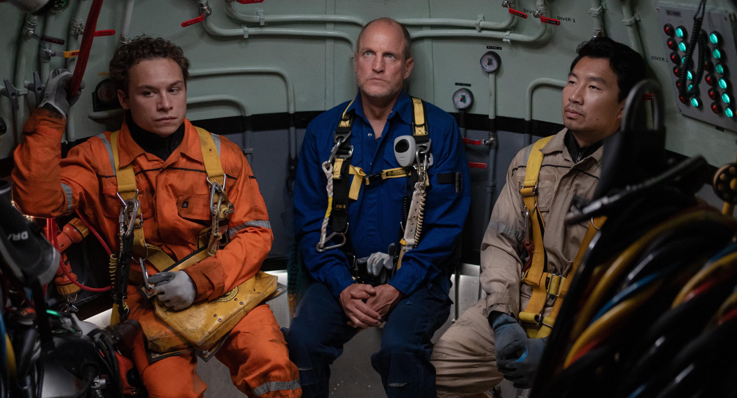 Thriller survival laut dalam ketegangan

 – Beragampengetahuan