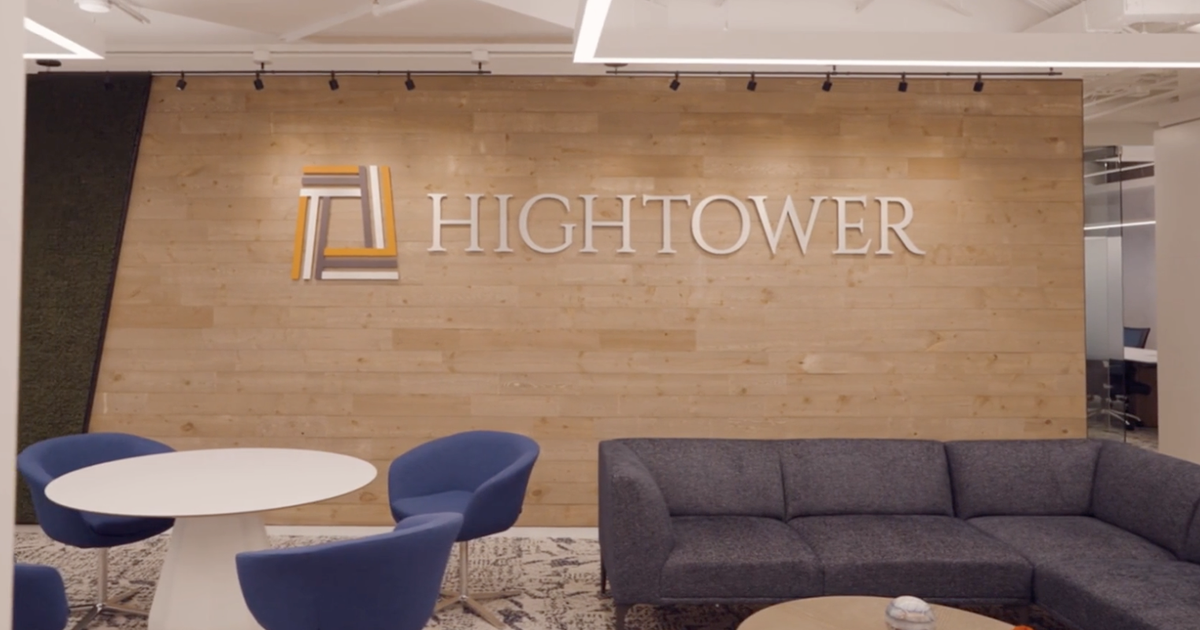 Hightow adalah setelan yang tidak berkompetasi terhadap penasihat California

 – Beragampengetahuan