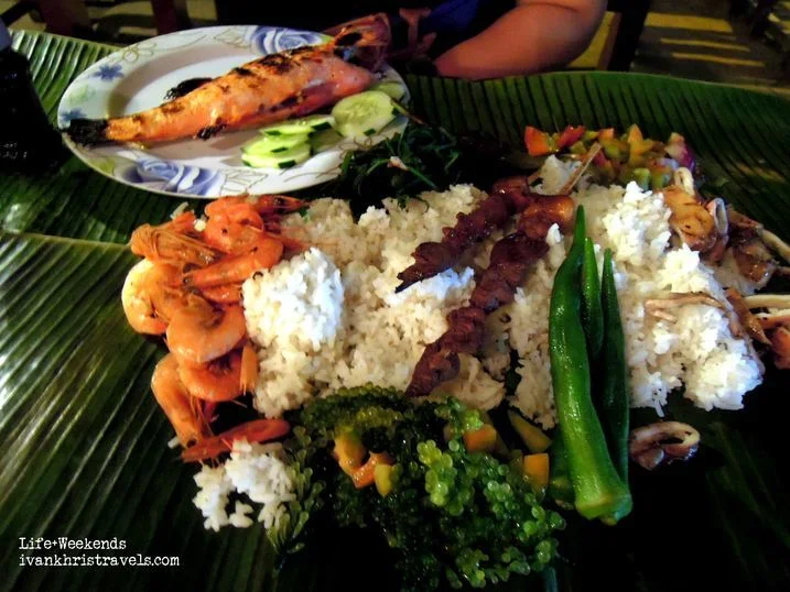 Boodle Fight Meal di Baywalk di