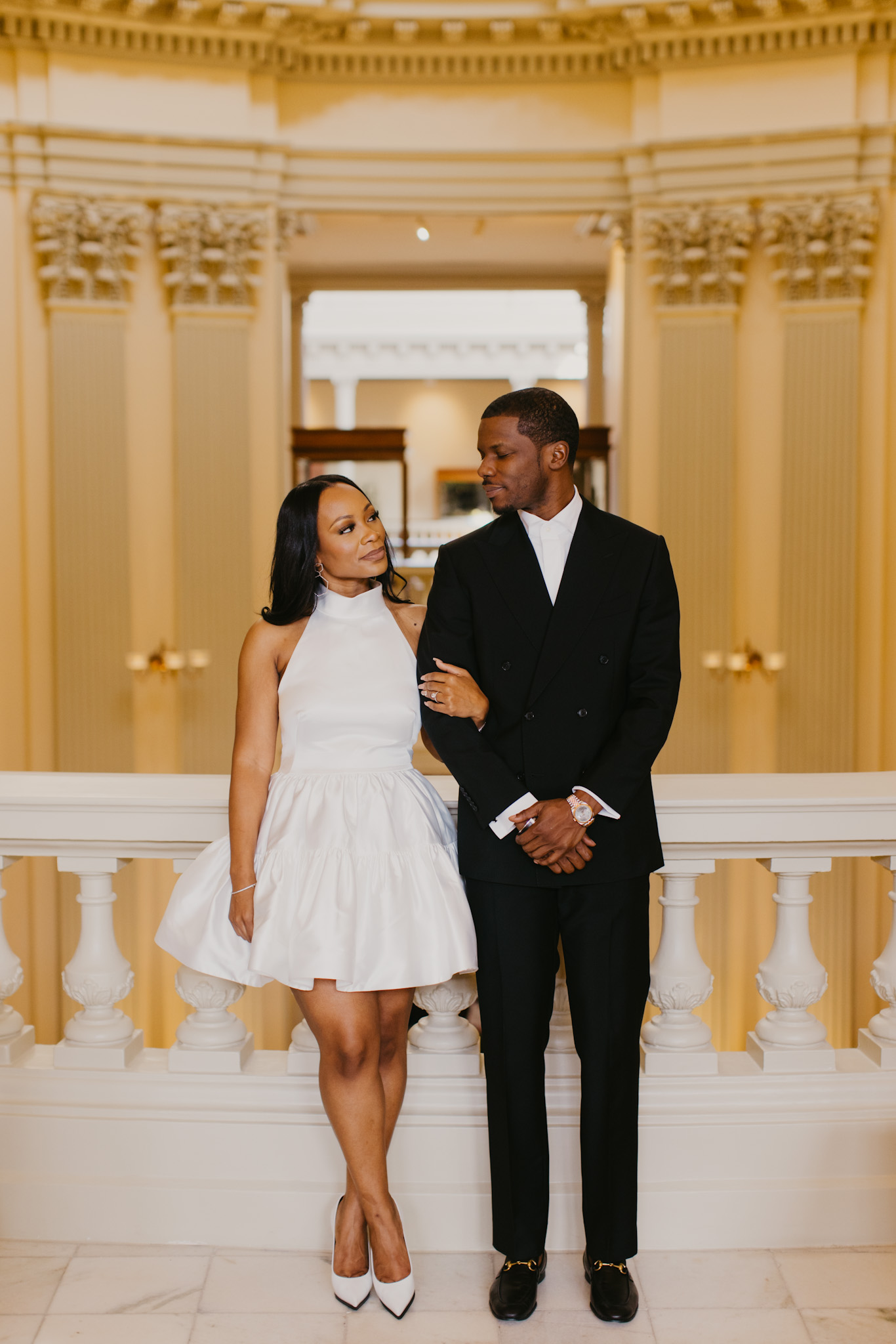 Pengantin wanita yang harus Anda pakai lebih baik dan berada dalam sesi partisipasi lanjutan ini di Capitol di Georgia

 – Beragampengetahuan