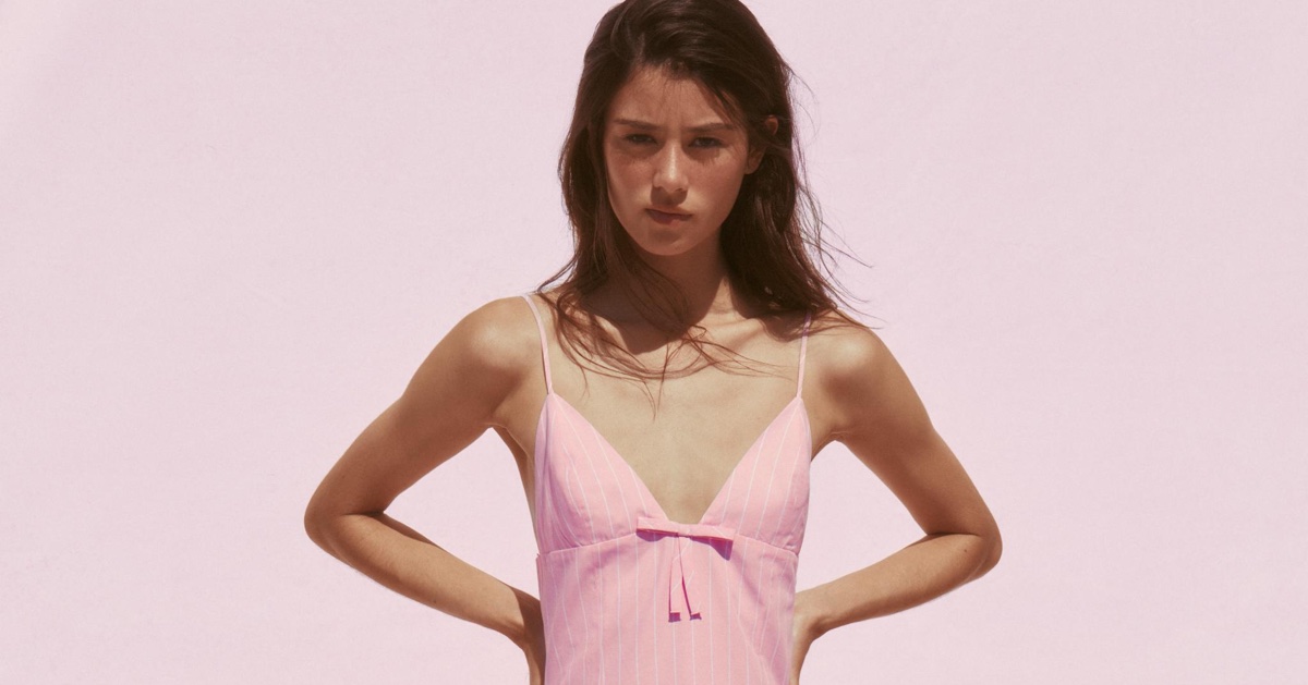 Zara’s Drop Bubblegum Pink adalah target gaya.

 – Beragampengetahuan