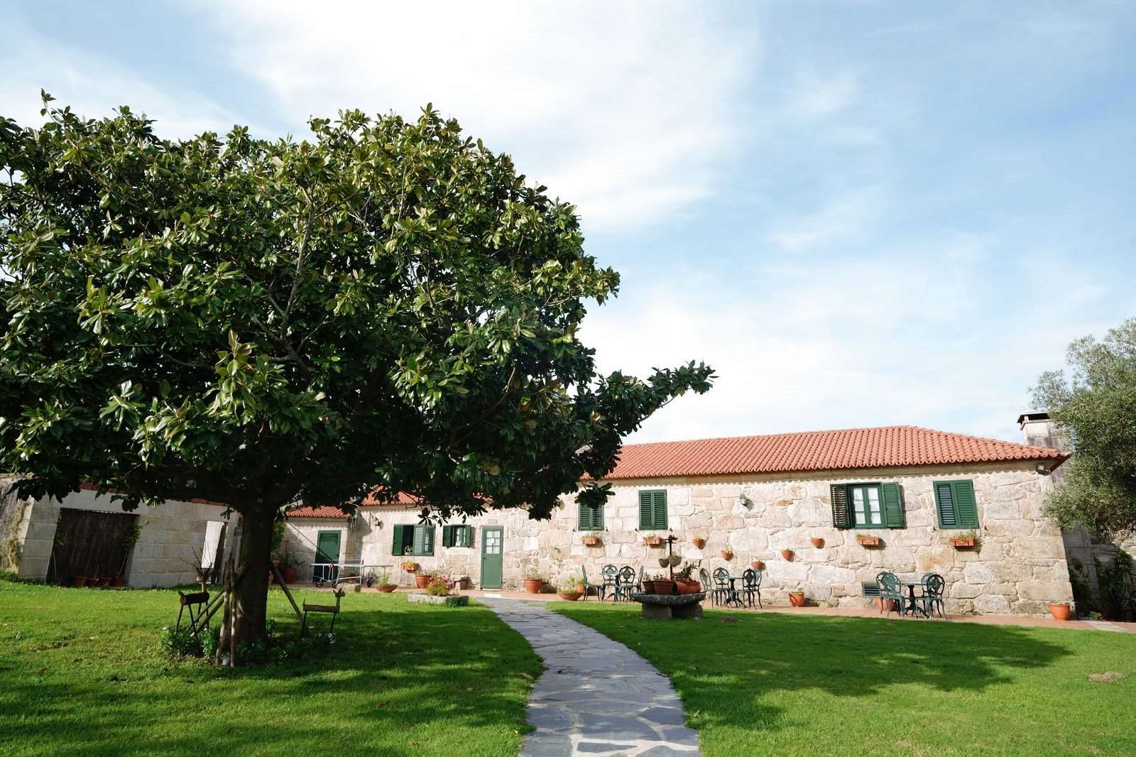 Enoturismo en rías Baixas: Primavera de Portas abertas

 – Beragampengetahuan