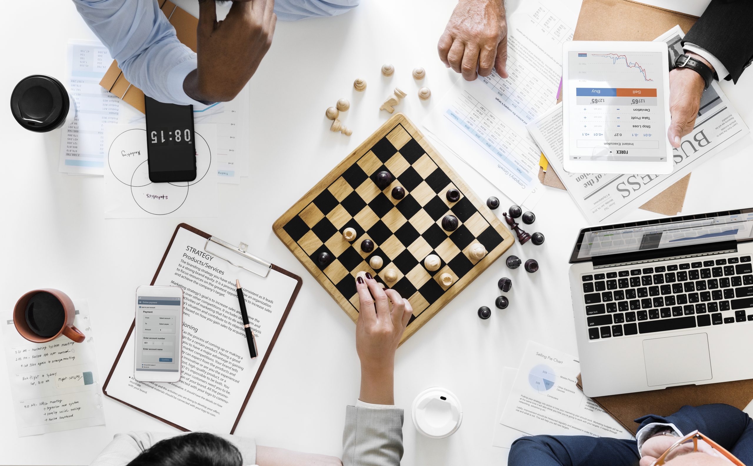 Bagaimana berpikir strategis tentang alat AI

 – Beragampengetahuan