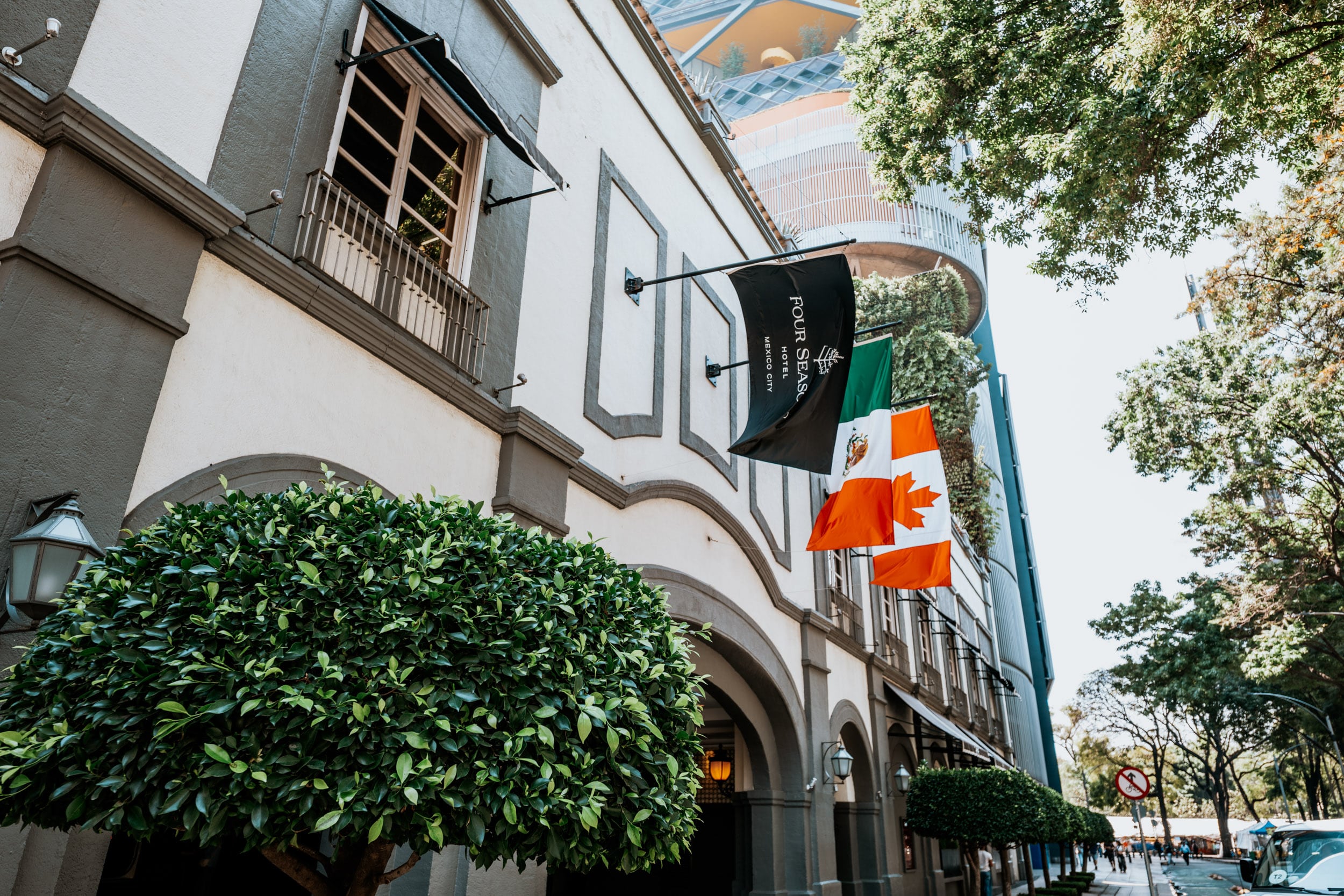 Komentar: Four Seasons Mexico City

 – Beragampengetahuan
