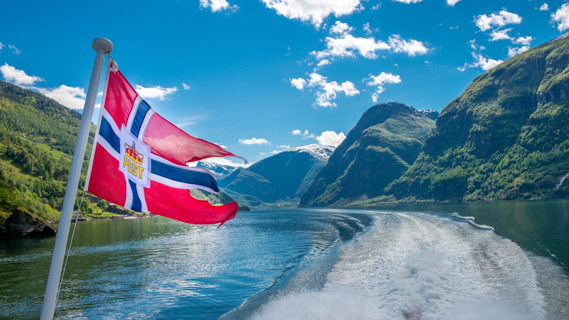 Rute epik 7 hari di Norwegia

 – Beragampengetahuan