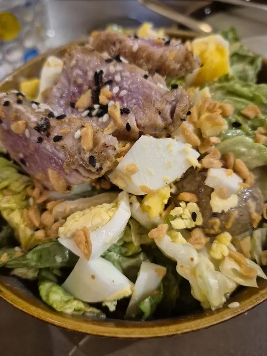 Achi Salad of Potato Tuna di Krazy Garlik