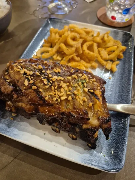 Kianu Ribs di Krazy Garlik