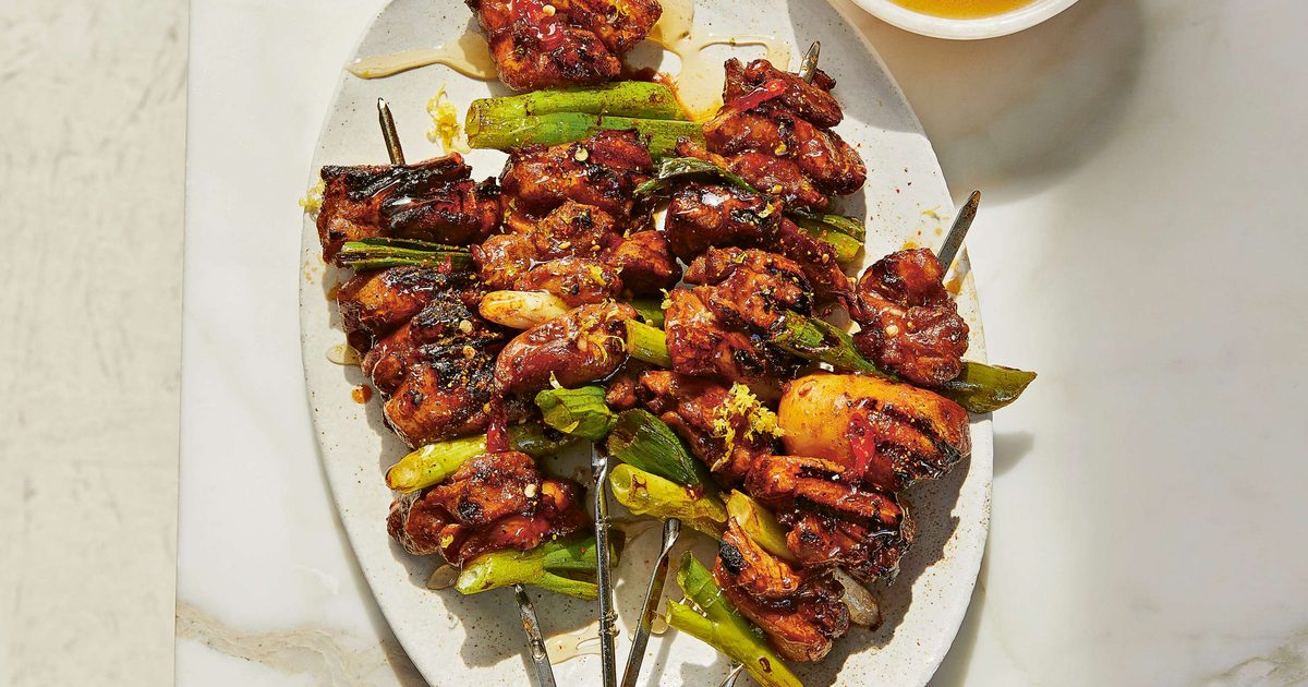 Yakitori dengan citrussy hot honey

 – Beragampengetahuan