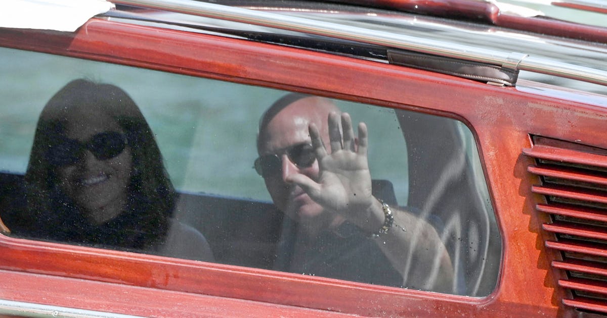 Semua selebriti dan VIP di Jeff Bezos dan Lauren Sánchez’s Venice Wedding

 – Beragampengetahuan