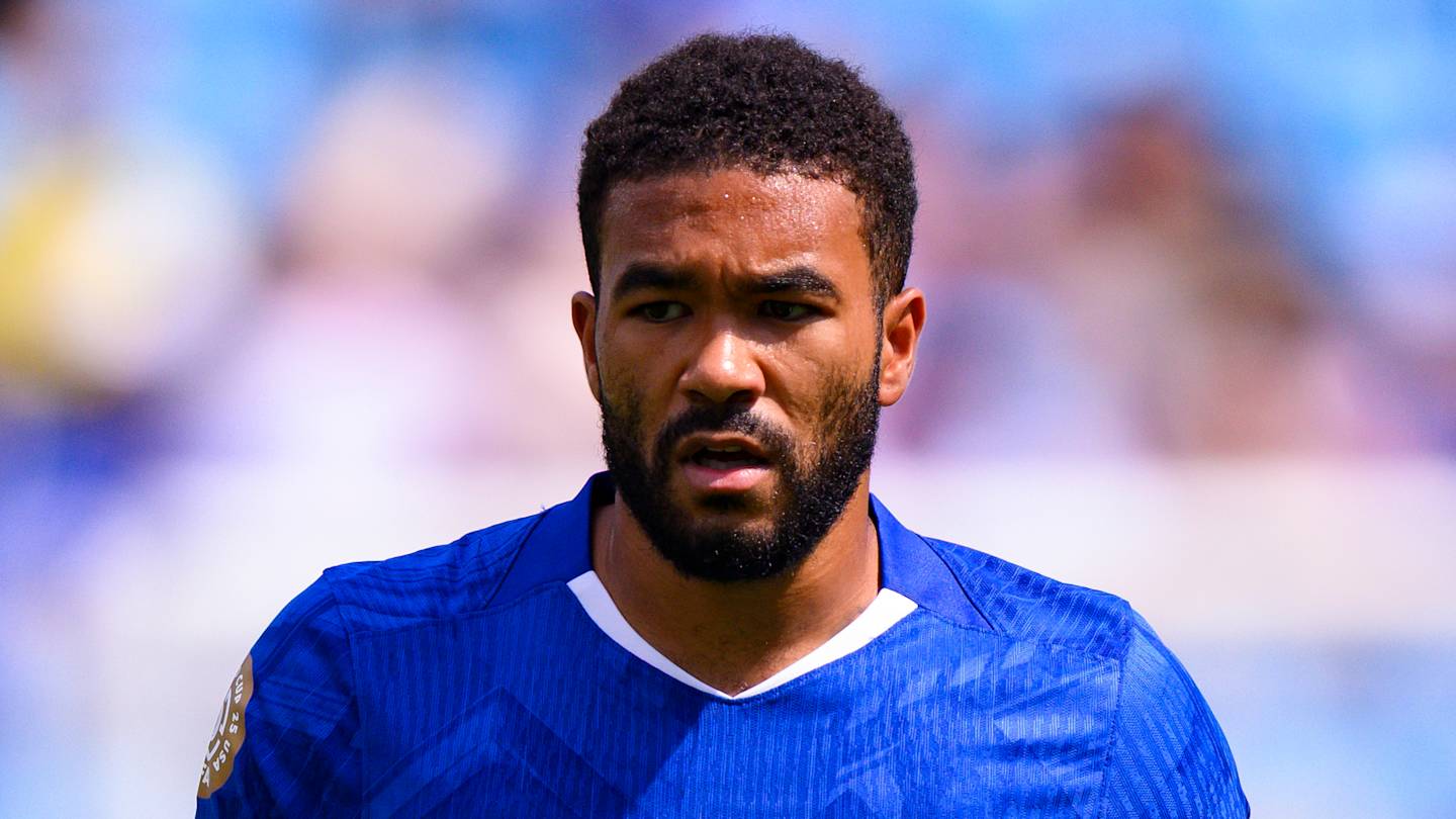 Reece James membagikan apa yang dilakukan Chelsea selama dua jam badai.

 – Beragampengetahuan