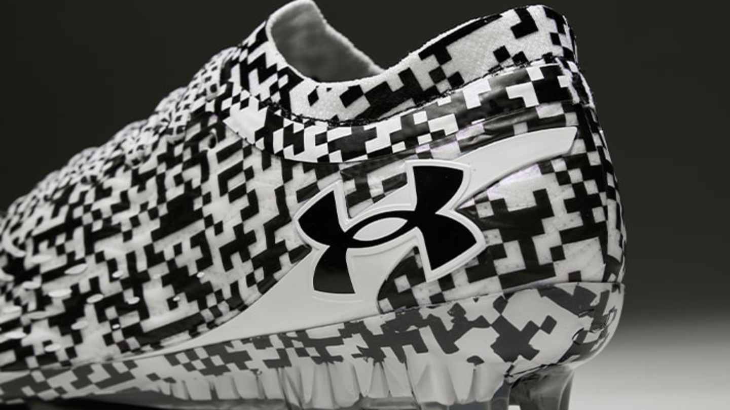 Di bawah pelepasan baju besi Magnetico Elite 5 Boots

 – Beragampengetahuan