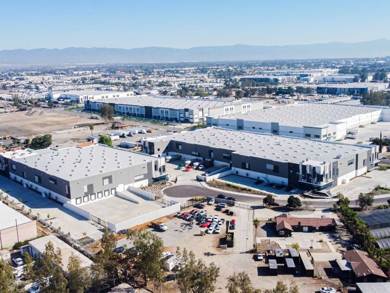 Logistik jembatan membeli portofolio Inland Empire sebesar $ 84 juta

 – Beragampengetahuan