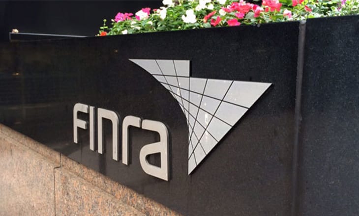 Investasi obligasi Isaak didenda oleh finra beragampengetahuan

 – Beragampengetahuan