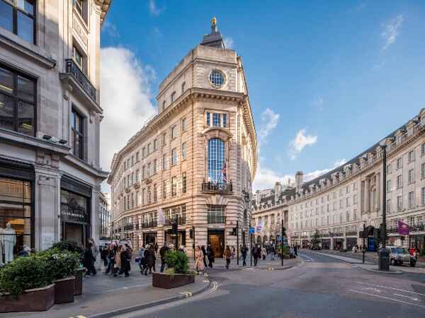 £ 95 juta Regent Street Deal meningkatkan portofolio West End Crown Manor

 – Beragampengetahuan