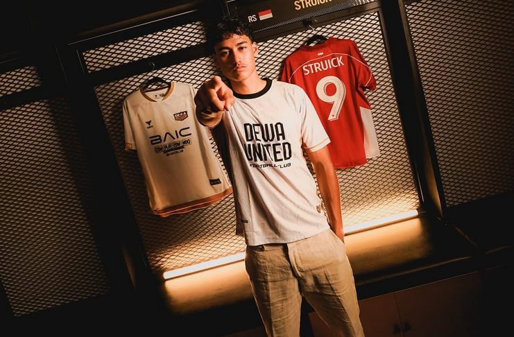 Banyak klub tertarik pada sekelompok saya

 – Beragampengetahuan