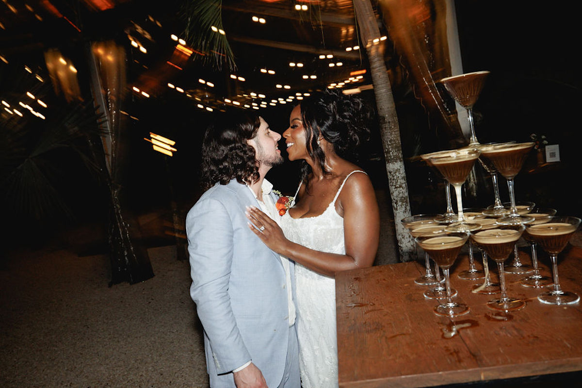 Upacara Pernikahan Boheimian Bermimpi di Properti Hutan Hijau di Toulom, Meksiko

 – Beragampengetahuan