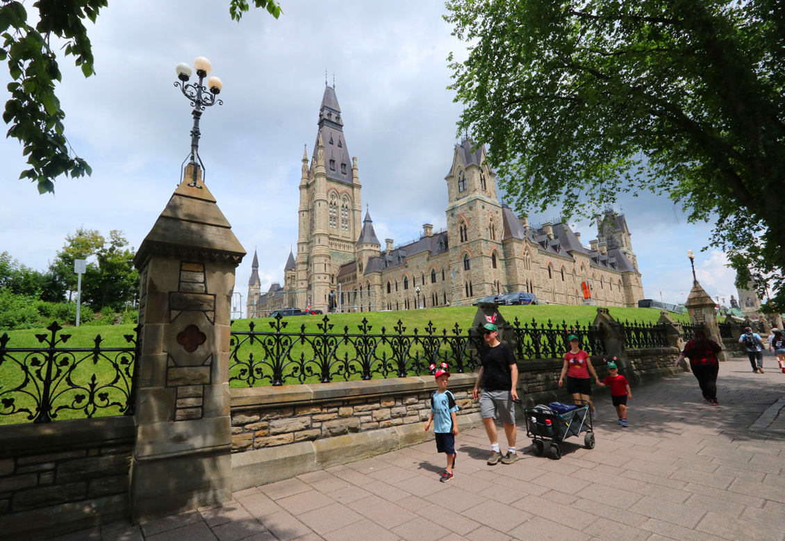 Apa yang harus saya lakukan di Ottawa (pemandu lokal)

 – Beragampengetahuan