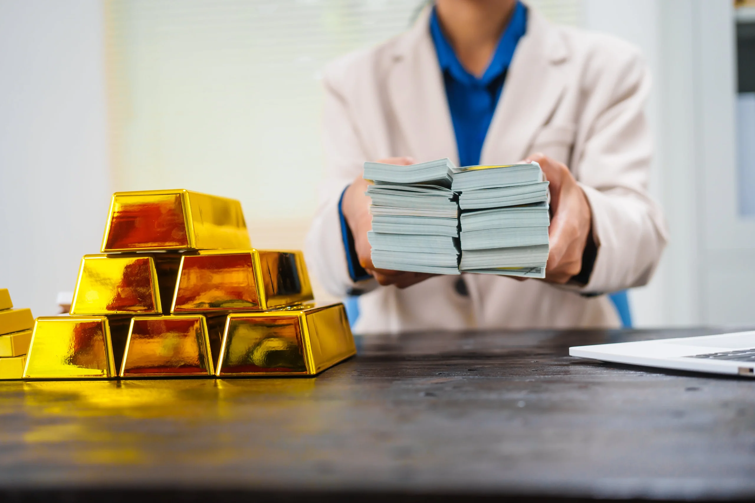 Mengapa harga emas turun ketika tarif ketakutan menghilang?

 – Beragampengetahuan