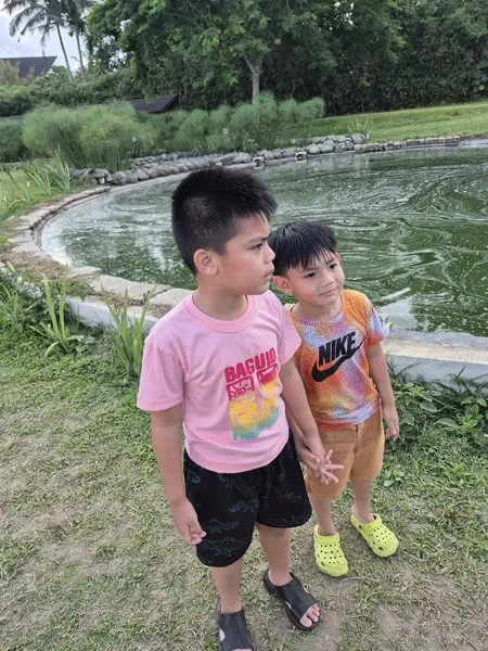 Miguel dan Rafa di Sanctuary Alam Angelfields Miguel dan Rafa di Sanctuary Alam Angelfields