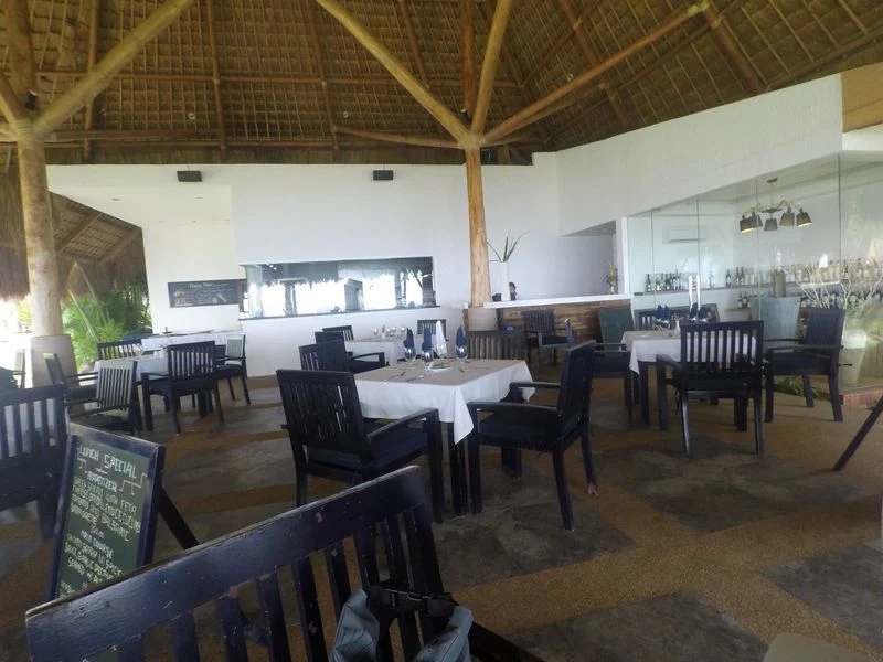 Resor dan spa atmosfer Breeze Restaurant di Atmosphere Resorts & Spa