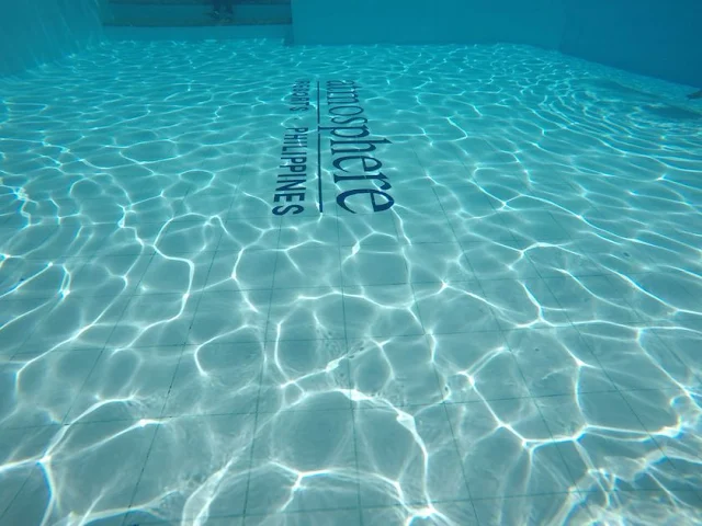Resor dan spa atmosfer Kolam renang di resor atmosfer dan pusat spa