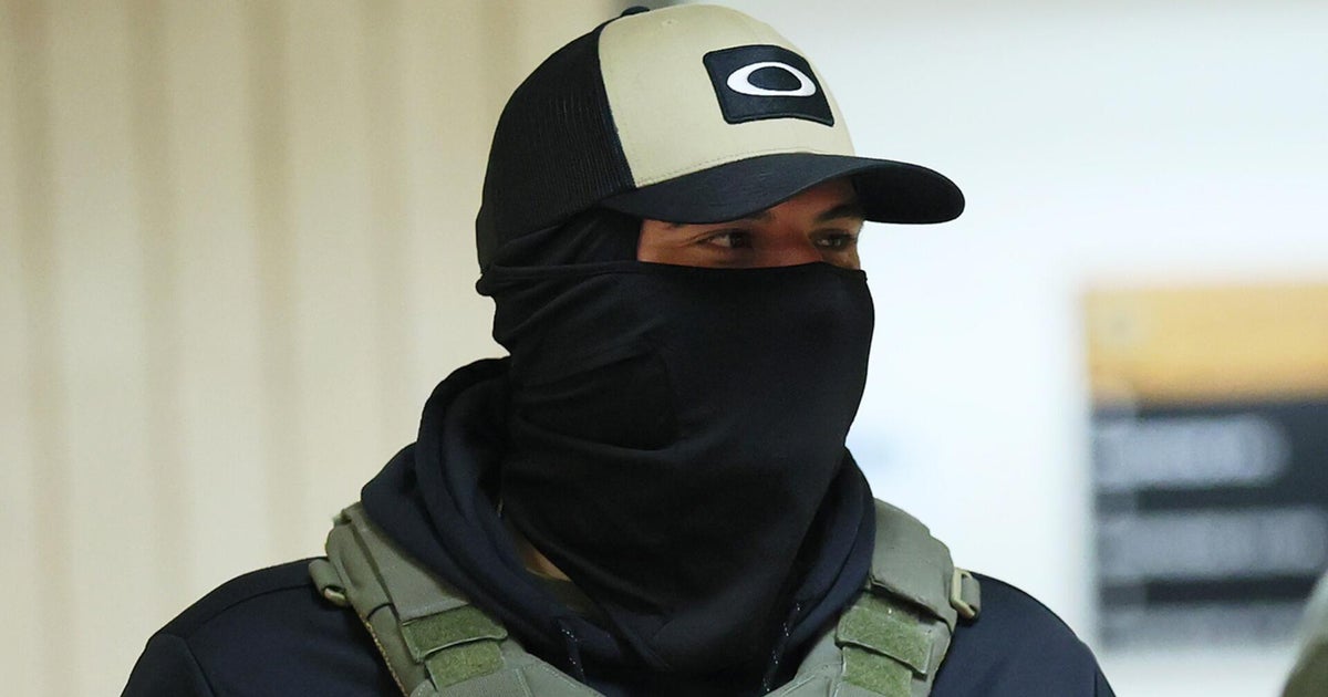Hukum Tennessee dipanggil untuk mengumpulkan perwakilan es dari Mask.

 – Beragampengetahuan