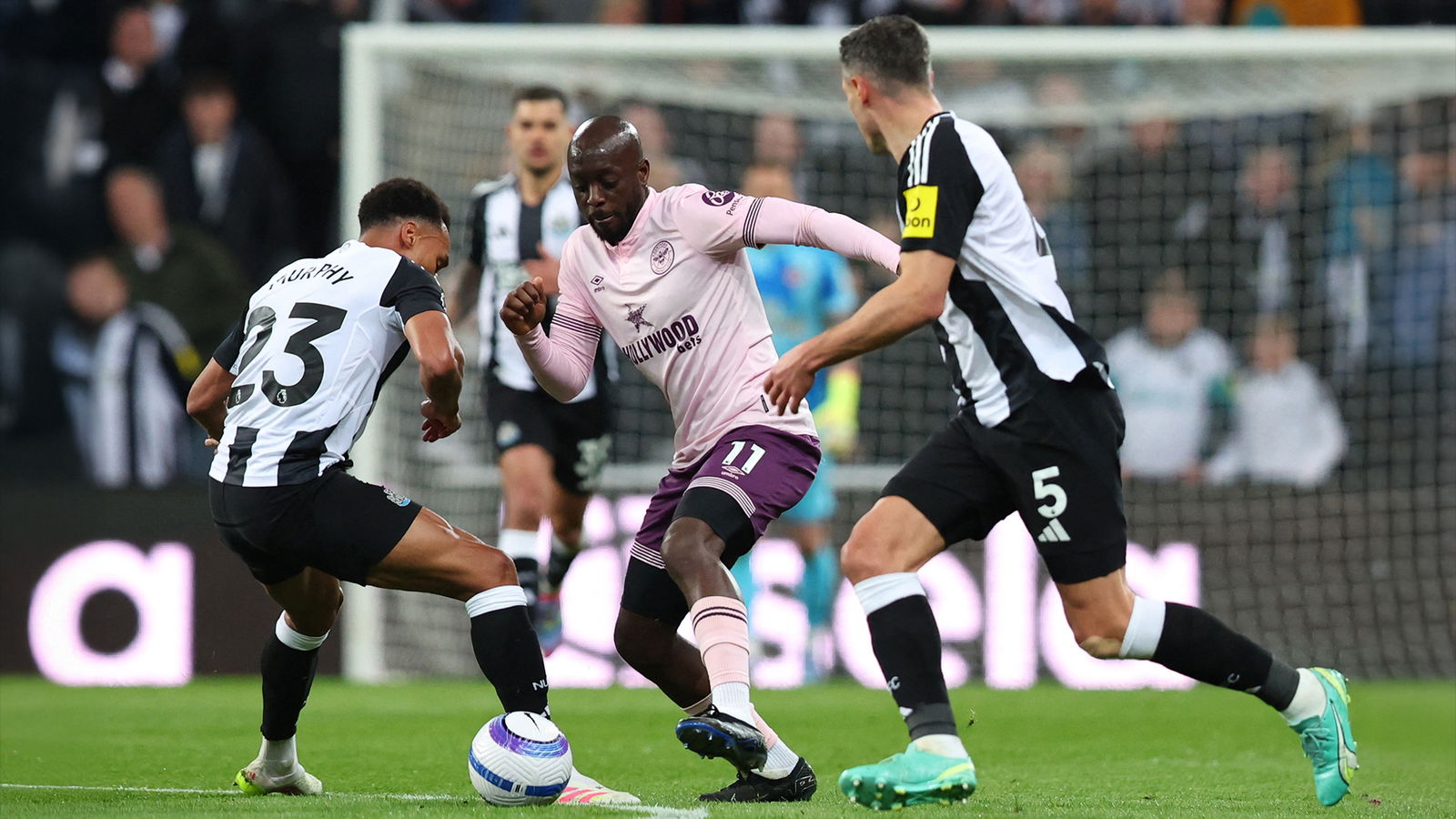 Perjanjian Pertukaran Newcastle United dan Brentford diusulkan untuk menyelesaikan Perjanjian Yoane Wissa

 – Beragampengetahuan