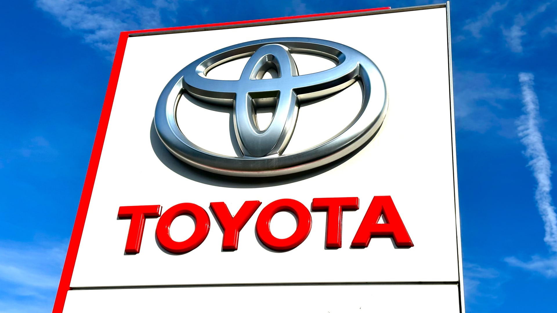 Diskon Toyota Mengurangi prediksi laba tahunan saat definisi Amerika diisi

 – Beragampengetahuan