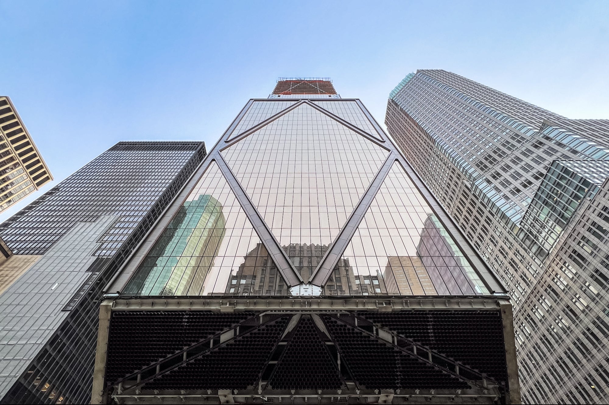 Kantor “SuperTall” baru JPMorgan menawarkan manfaat utama

 – Beragampengetahuan