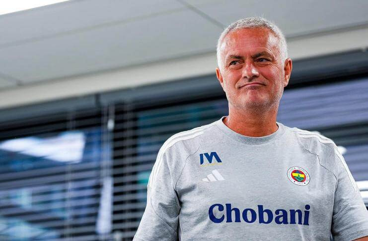 Saya tidak ingin membantu Robin Van Percy

 – Beragampengetahuan