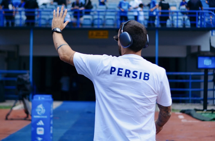 Persib Bandung Captain menentang Bobotoh: Buktikan status tim yang hebat!

 – Beragampengetahuan