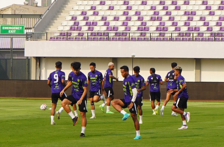 Persita Targenang Fashing to Serang

 – Beragampengetahuan