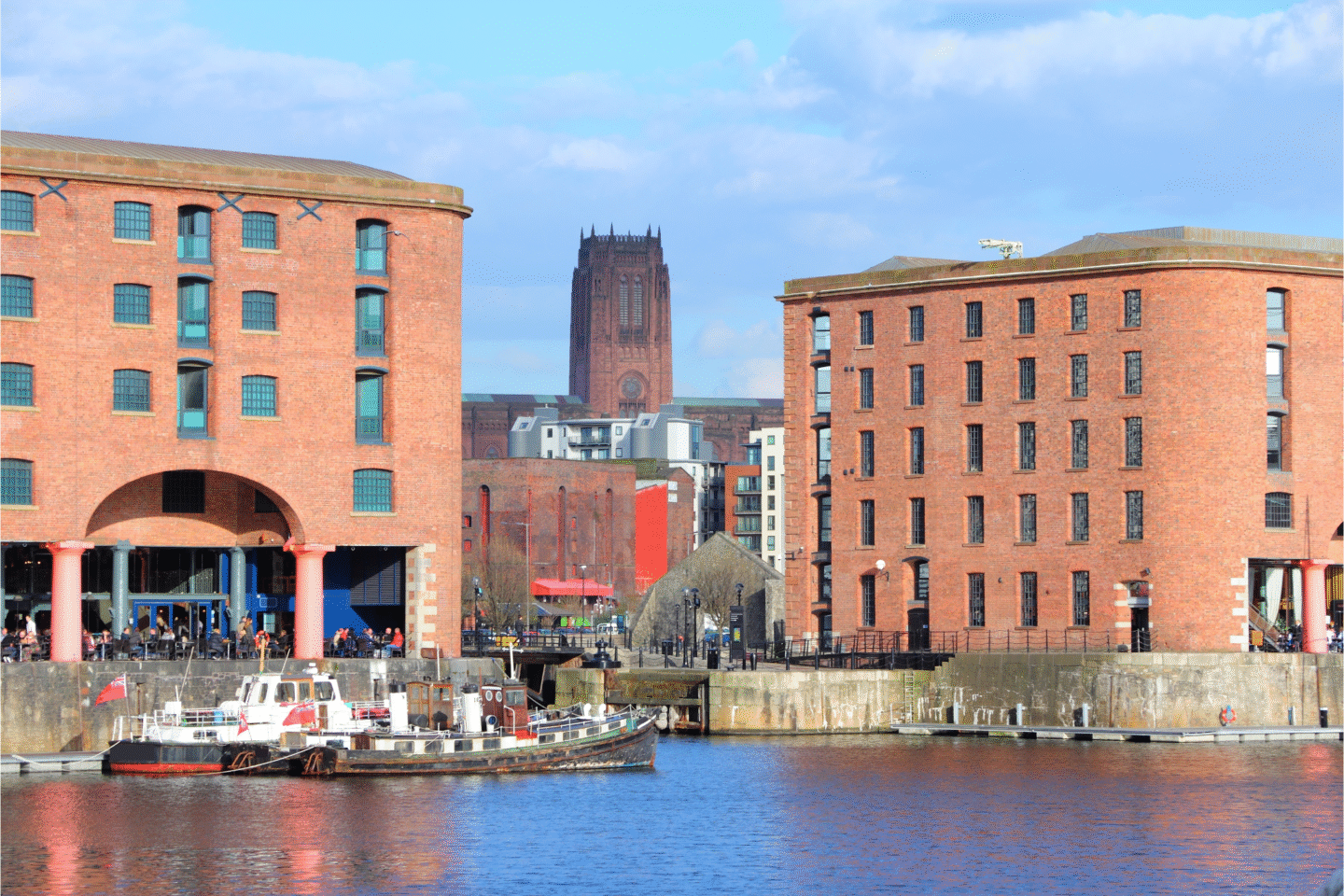 Di mana beristirahat di Kota Inggris?

 – Beragampengetahuan