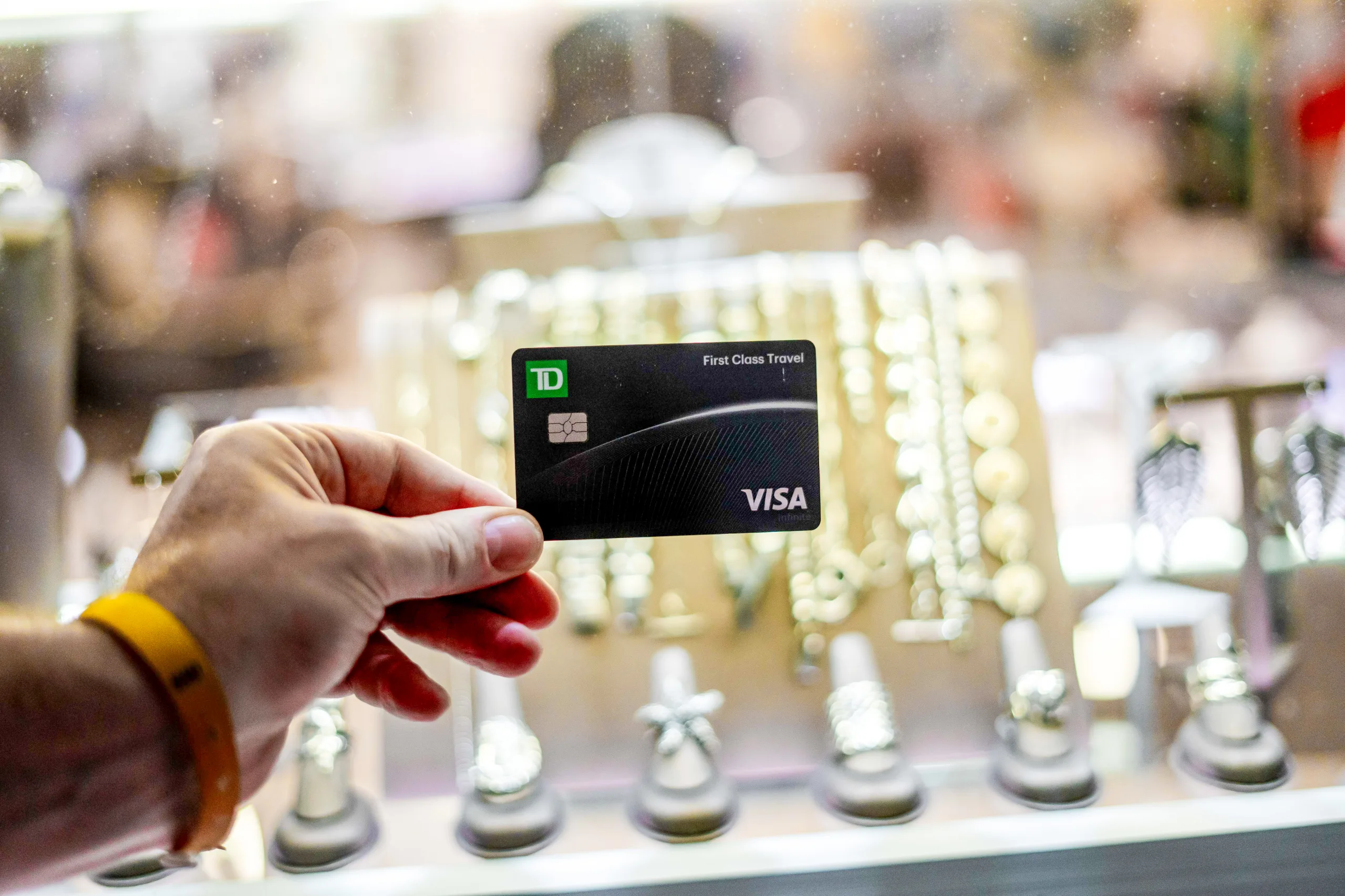 Komentar: kartu TD First Class Travel® Visa Unlimited*

 – Beragampengetahuan