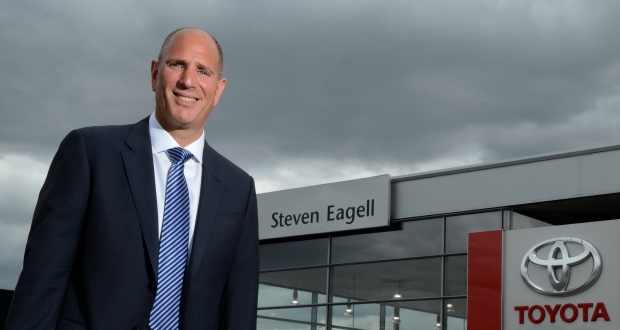 Steven Eagell menghasilkan laba £ 15 juta dalam tahun yang 'sangat menantang'