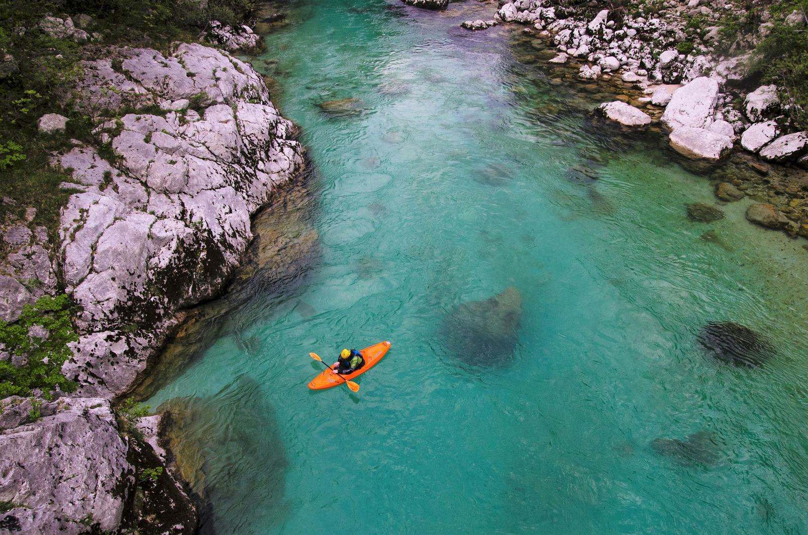 14 Remote But Easily-Accessible Kayaking Spots – Beragampengetahuan